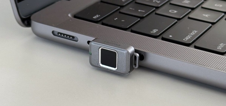 Twopan представила миниатюрный внешний SSD-накопитель со сканером отпечатков пальцев