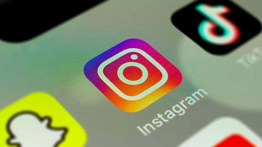 Instagram начал тестировать непропускаемую рекламу