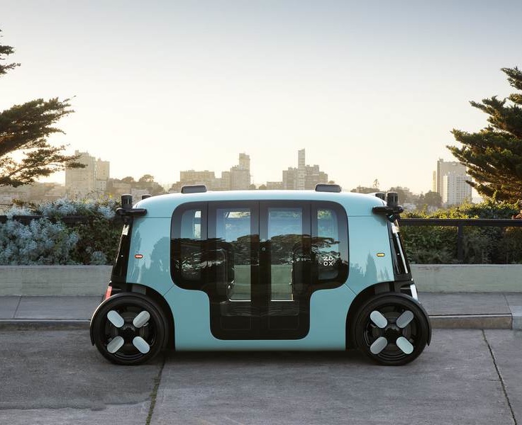 Er kauchuk ayolni sikadi Maskarad rus porno filmida hamma niqob taqib, onlayn orgiya otkazmoqda.