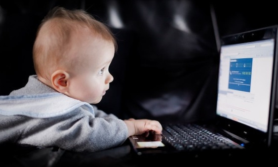 Компьютер саводхонлигини неча ёшдан бошлаш керак?