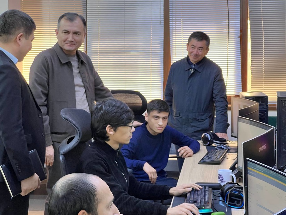 Қашқадарёда АйТи ва масофавий хизматлар экспортини ривожлантиришга бағишланган учрашув ўтказилди
