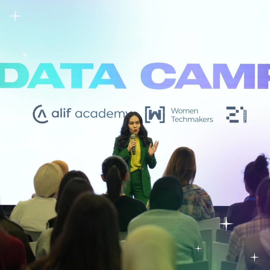 Тошкентда ташкил этилган Data Camp якунланди