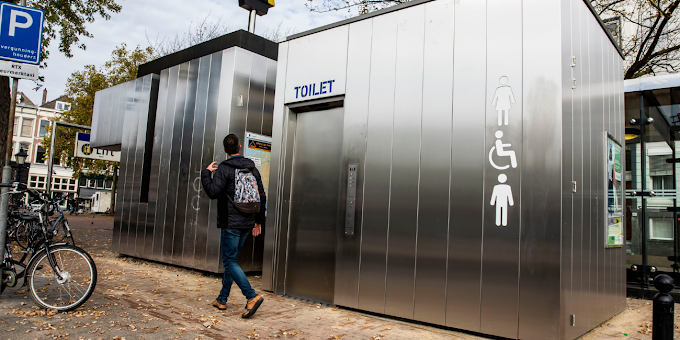 Нидерландиянинг Sanitronics компанияси ўзини ўзи тозалайдиган жамоат ҳожатхоналарини тақдим этди