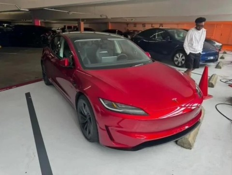 Tesla Моdel 3 нинг янги версияси сизга ёқиши аниқ!